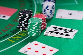 Live blackjack dealer at id6789 studio